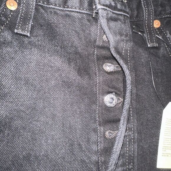 Levi’s 501 High Rise Women’s Denim Jean Shorts Stowaway Black Size 29. NWT. 7/5 - Picture 5 of 7